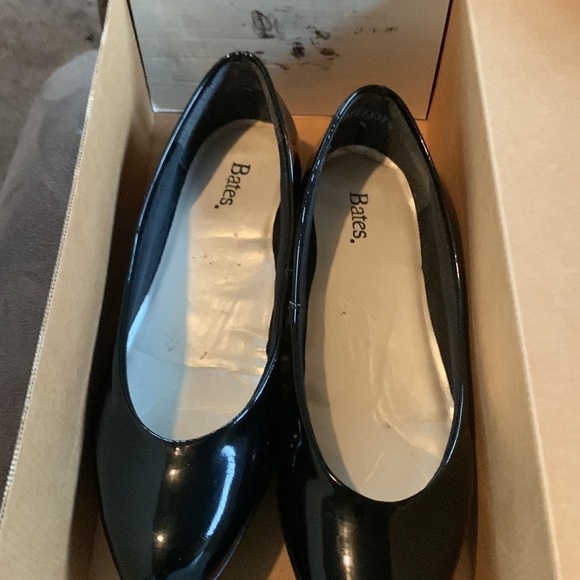 Bates New Vintage Black Patton Flats - Picture 4 of 5